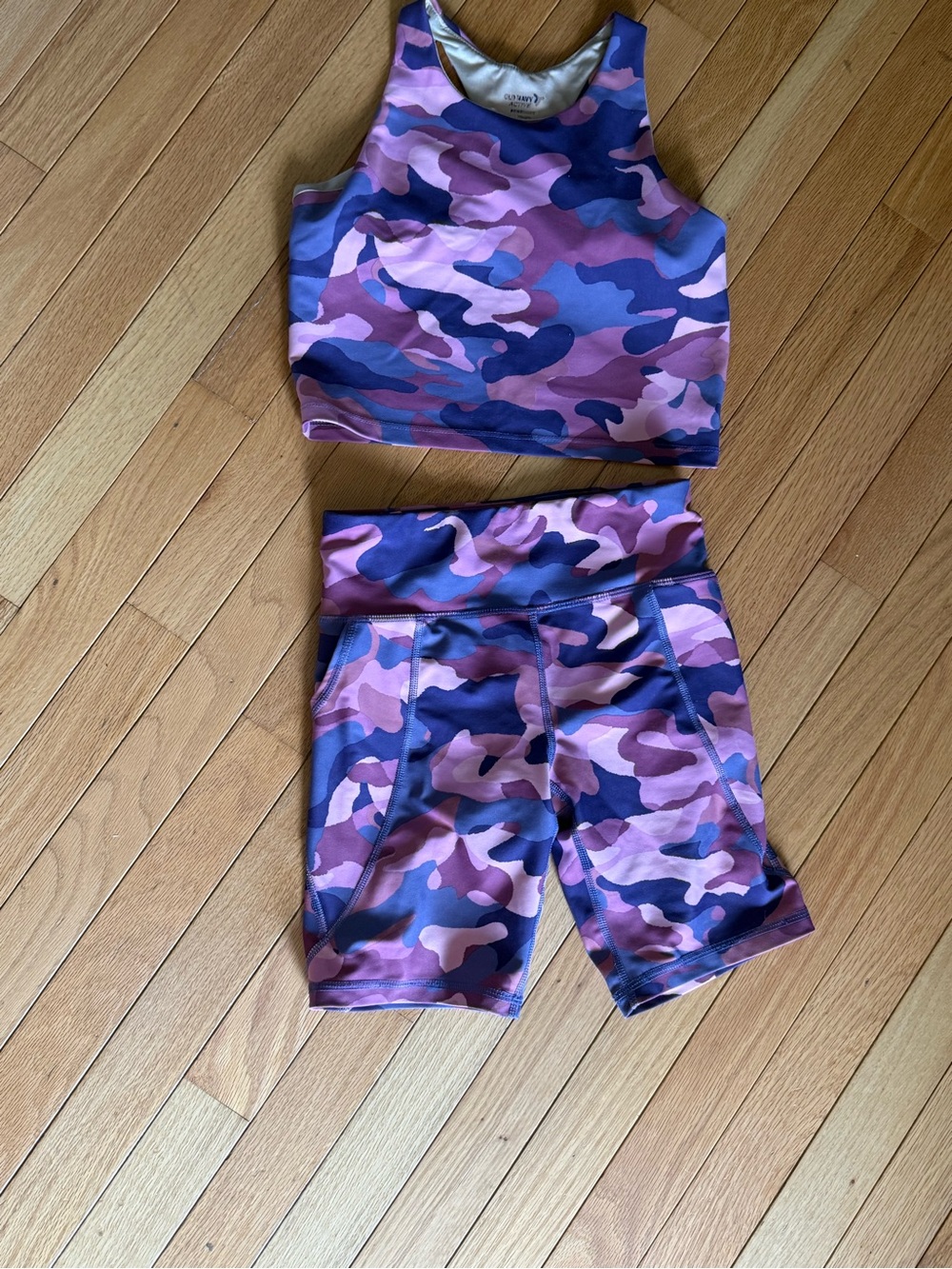 Old Navy Purple & Pink Camo Active Set